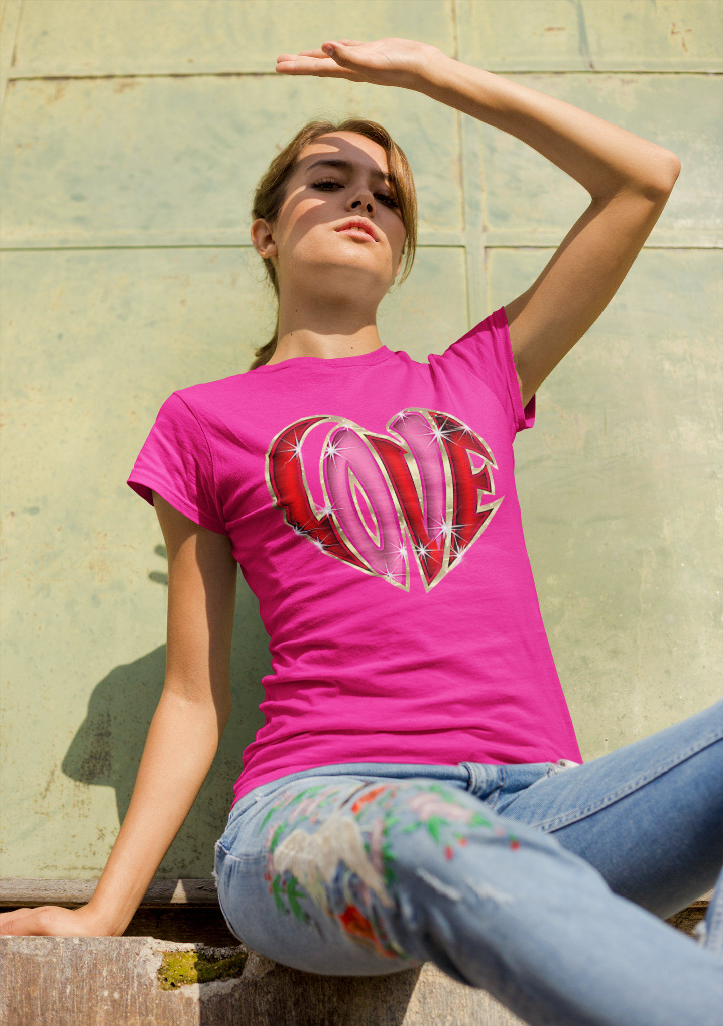 LOVE Heart T-Shirt - Pink Gildan 5000